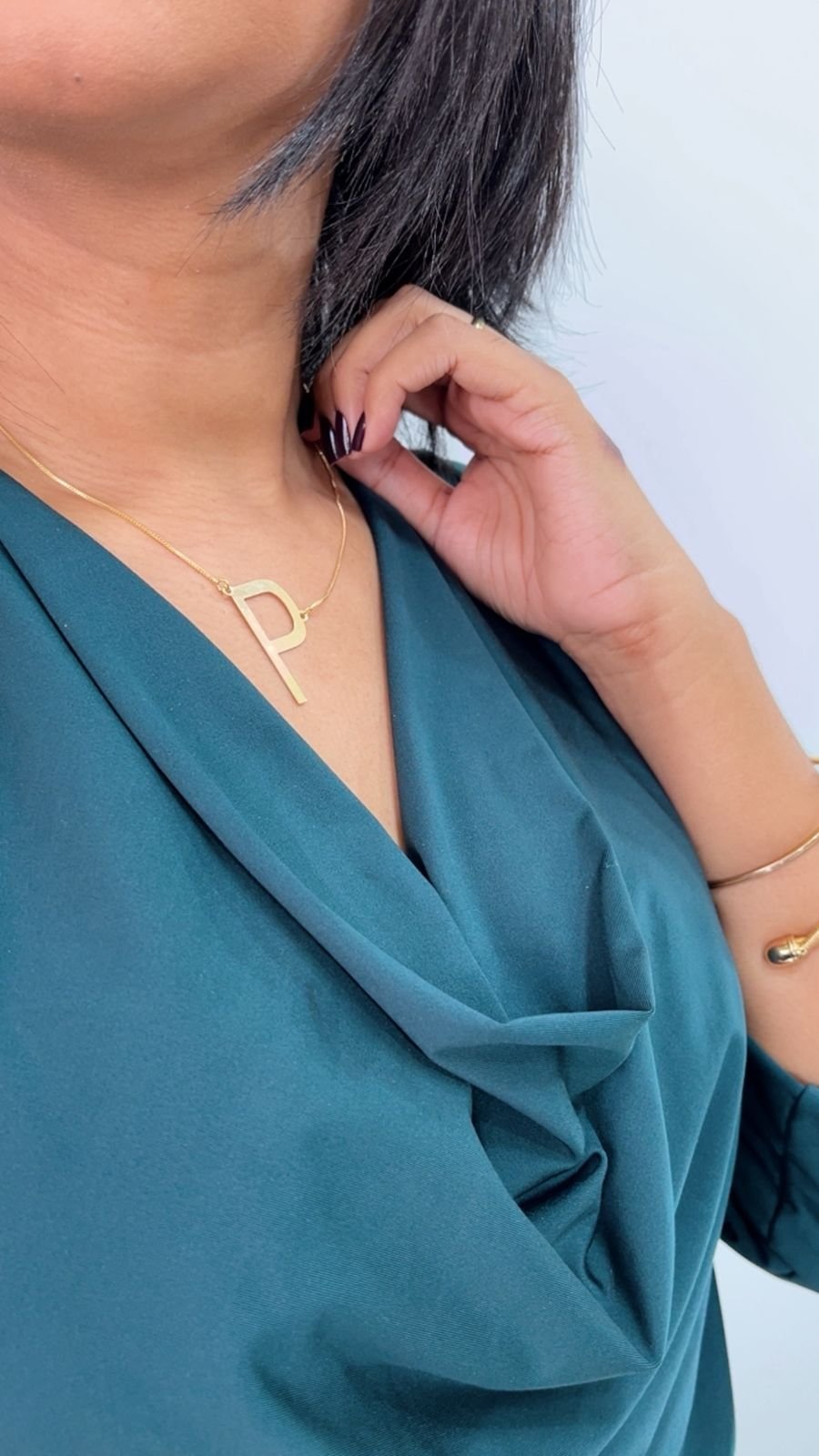 Colar Personalizado Letra Inicial Dourado - Imagem 5