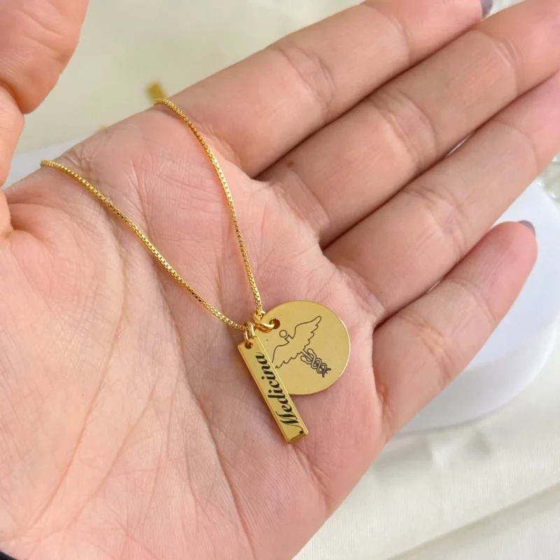 COLAR PERSONALIZADO 2 MEDALHA 17MM E PINGENTE RETANGULAR