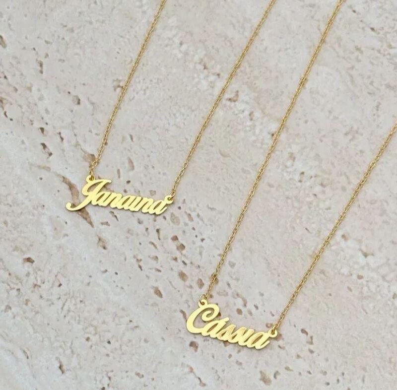 PERSONALIZADO NOME SIMPLES CORRENTE ELO ACHATADO Colar de Nome Personalizado em Fonte Cursiva – Banhado a Ouro 18k